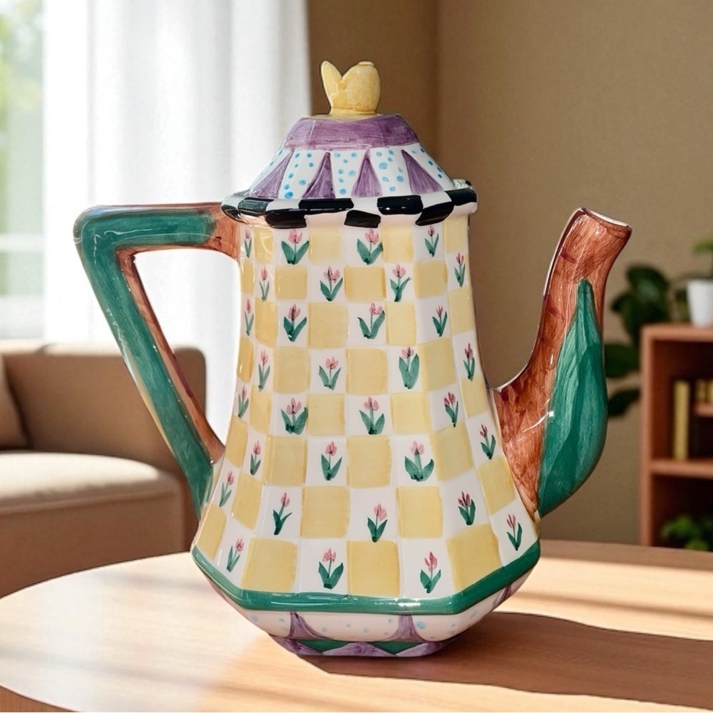 Ganz ceramic teapot, vintage, adorable tulip design, no chips, cracks,or crazing